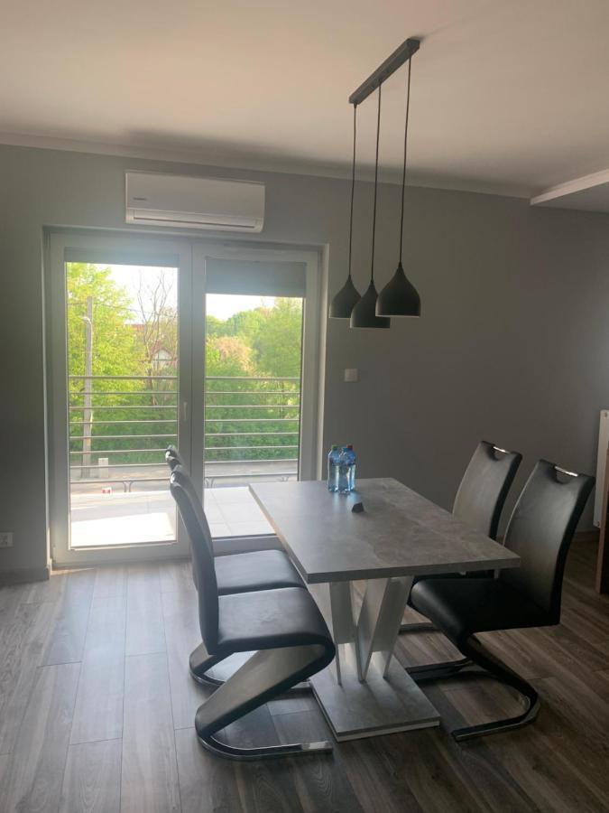 Klimatyzowany Apartament Z Miejscem Garazowym Гожов Велкополски Екстериор снимка