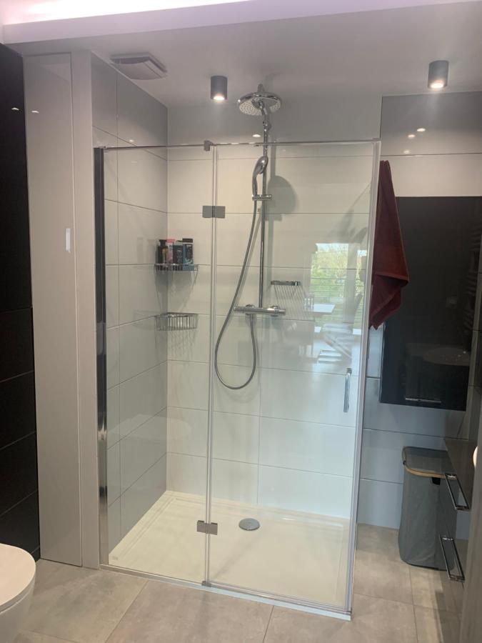 Klimatyzowany Apartament Z Miejscem Garazowym Гожов Велкополски Екстериор снимка